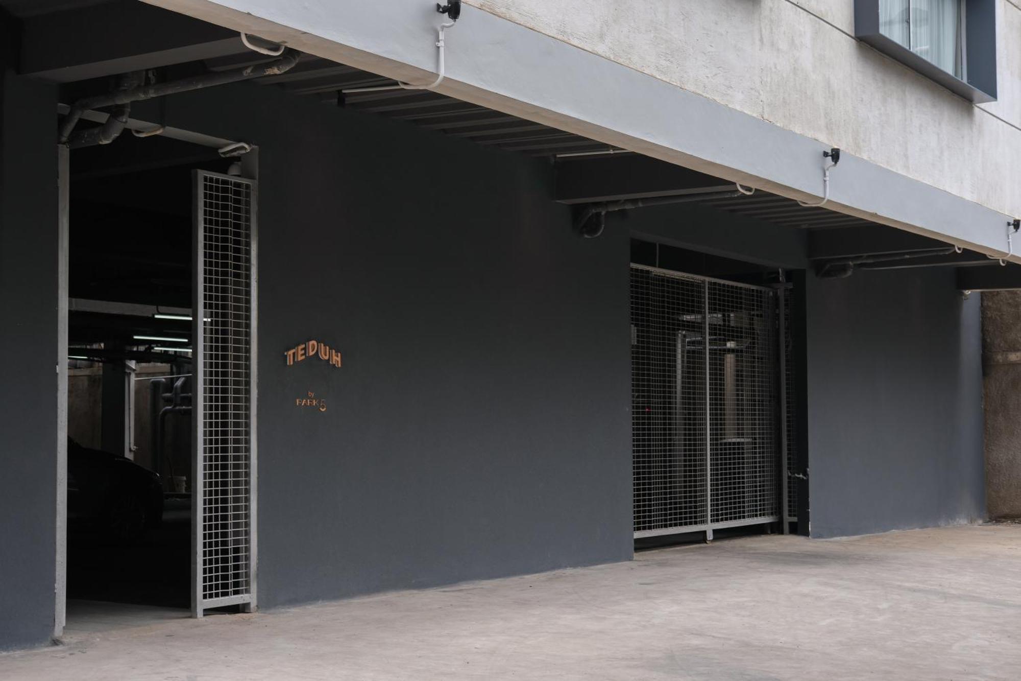 Teduh Simatupang Hotel Jakarta Exterior photo